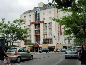 http://www.mackharry.com/~weblog/images/hotel_turone_20090528.jpg